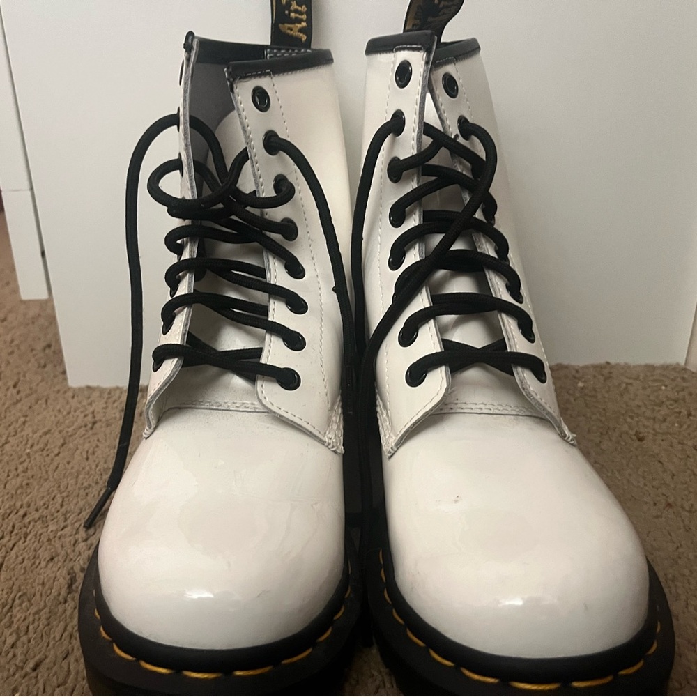 Selling never used white dr martens
